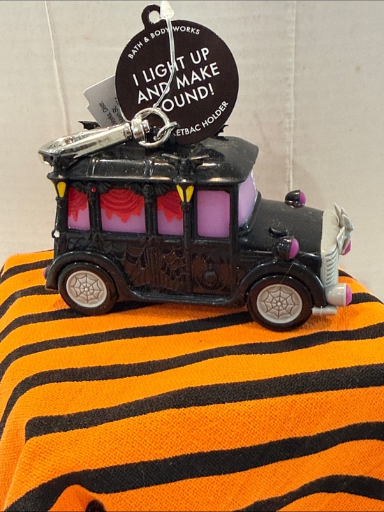 Bath & Body Works Other - Bath & Body Works Light-Up/Sound Hearse Car POCKETBAC holder NWT